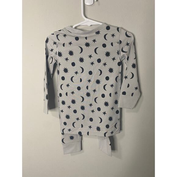 New Hanna Andersson Bamboo Pajamas Set, Size 2T - Picture 2 of 3